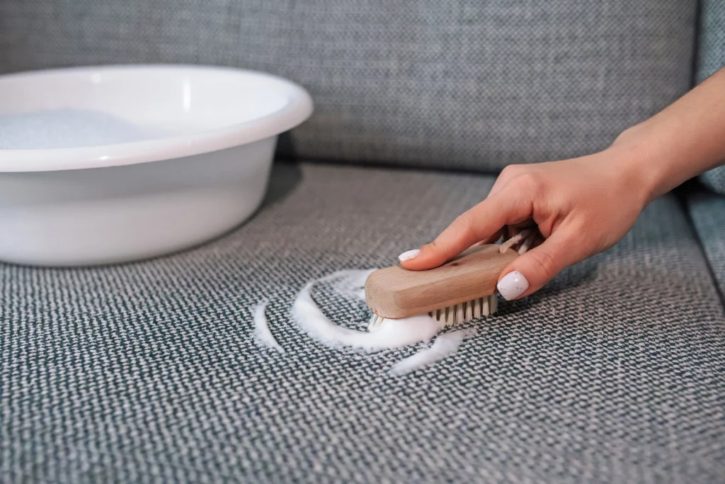 مبل شویی چگونه انجام میشود
